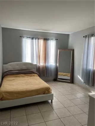 Photo #6: 2365056 Listing 