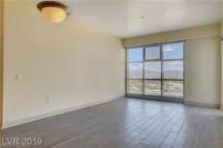 Photo #3: 2365064 Listing 