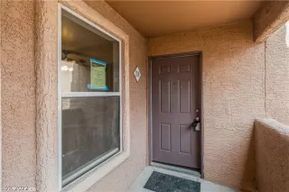 Photo #2: 2365095 Listing