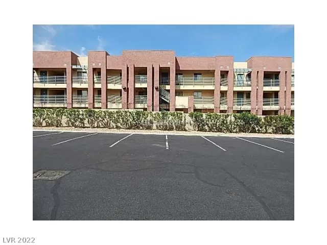 MLS: 2365126 Condo For Sale