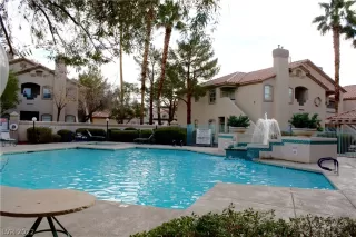 Photo #1: 2365217 Listing