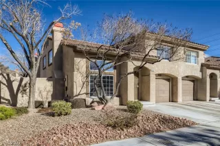 Photo #2: 2365270 Listing 