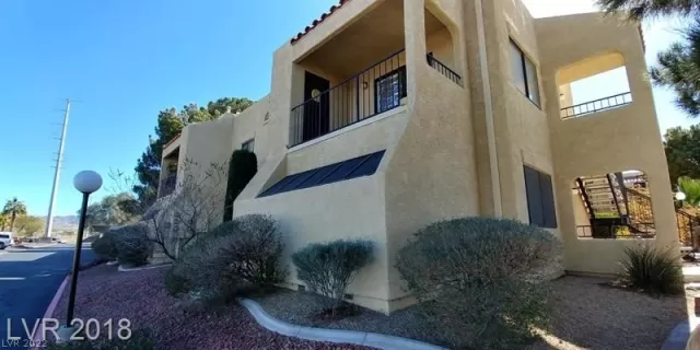 MLS: 2365284 Condo For Sale