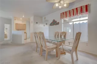 Photo #3: 2365404 Listing