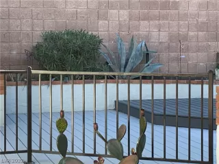 Photo #6: 2365451 Listing