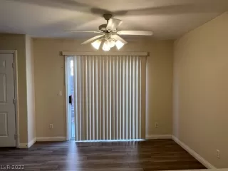 Photo #2: 2365461 Listing 