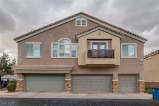 Photo #1: 2365473 Listing