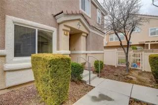 Photo #3: 2365473 Listing