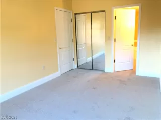 Photo #5: 2365491 Listing 