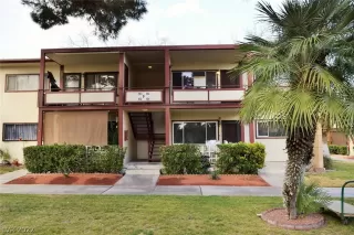 Photo #3: 2365521 Listing