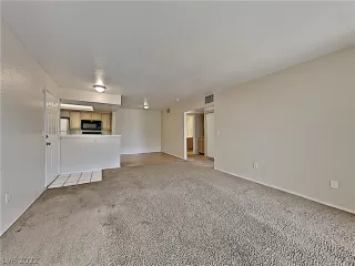 Photo #1: 2365527 Listing