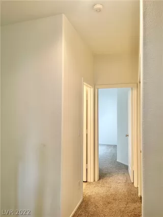 Photo #6: 2365537 Listing 