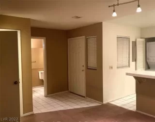 Photo #2: 2365540 Listing 