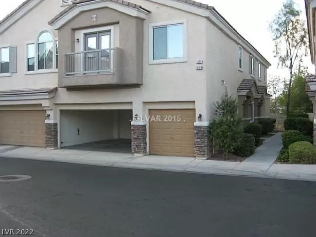 MLS: 2365555 Condo For Sale