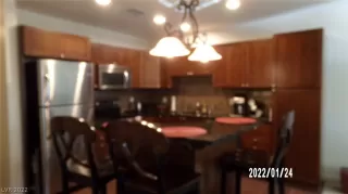 Photo #2: 2365559 Listing 