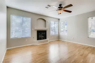 Photo #4: 2365585 Listing 