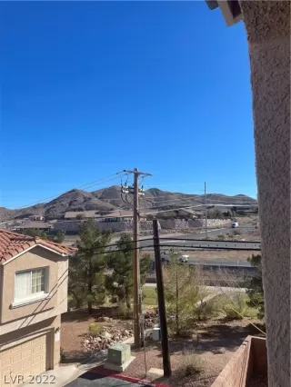 Photo #6: 2365589 Listing