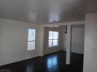 Photo #6: 2365608 Listing 