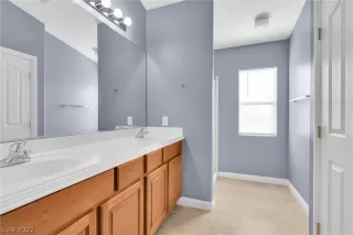 Photo #4: 2365612 Listing 