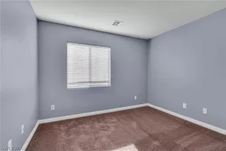 Photo #6: 2365612 Listing 