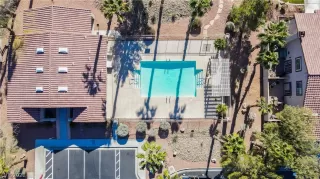Photo #6: 2365664 Listing 