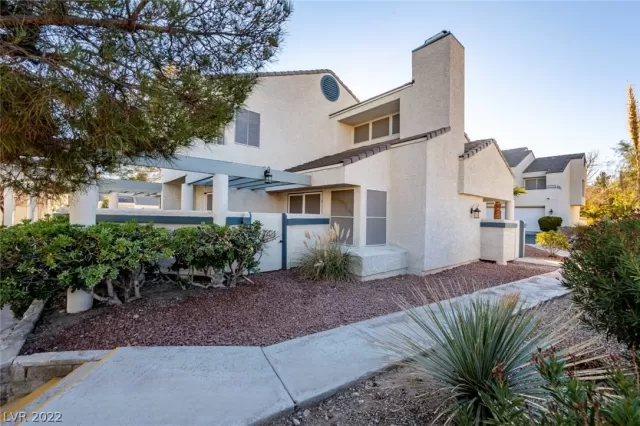 MLS: 2365666 Condo For Sale