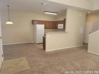 Photo #3: 2365703 Listing 