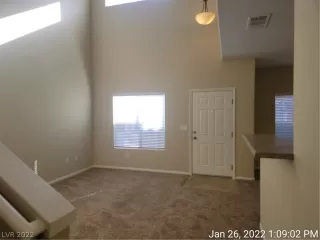 Photo #4: 2365703 Listing 