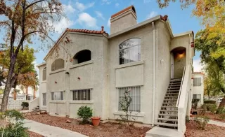 Photo #1: 2365719 Listing 