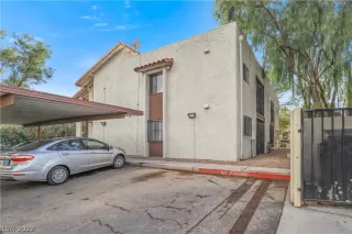 Photo #4: 2365720 Listing 