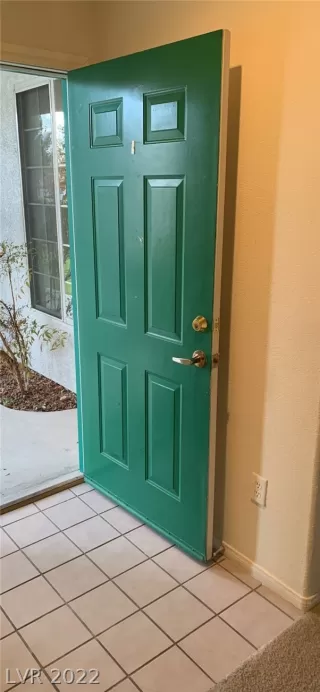 Photo #3: 2365761 Listing 