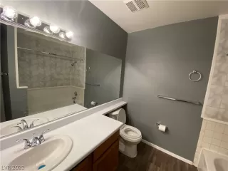 Photo #6: 2365777 Listing 