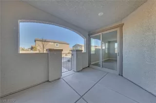 Photo #3: 2365799 Listing 