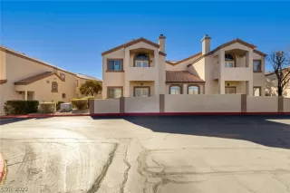 Photo #3: 2365844 Listing 