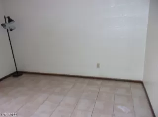 Photo #4: 2365857 Listing 