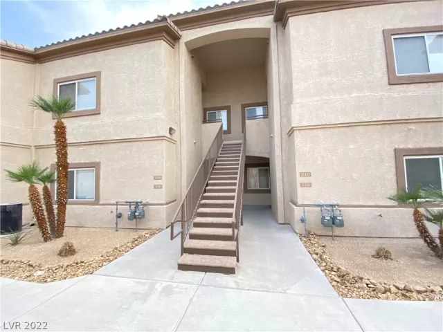 MLS: 2365873 Condo For Sale