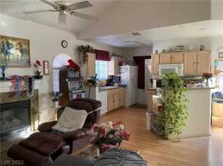 Photo #1: 2365901 Listing