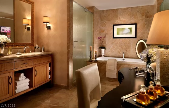 MLS: 2365913 Condo For Sale