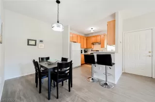 Photo #1: 2365970 Listing