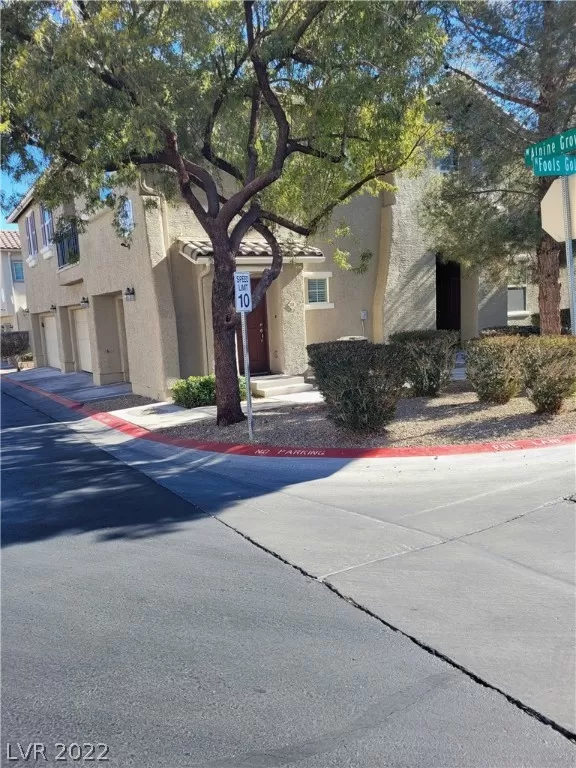 MLS: 2365996 Condo For Sale