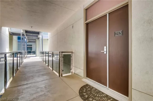 MLS: 2366066 Condo For Sale