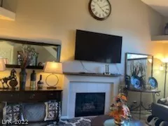 Photo #3: 2366213 Listing 