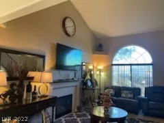 Photo #5: 2366213 Listing 