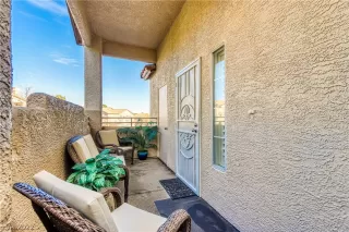 Photo #2: 2366222 Listing