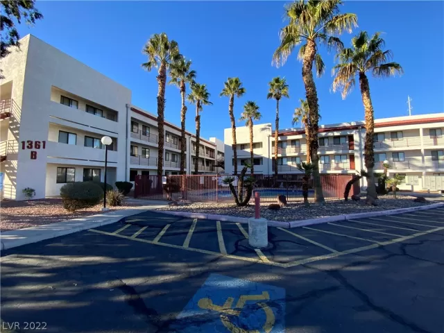 MLS: 2366229 Condo For Sale