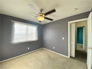 Photo #4: 2366242 Listing 