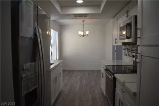 Photo #4: 2366254 Listing