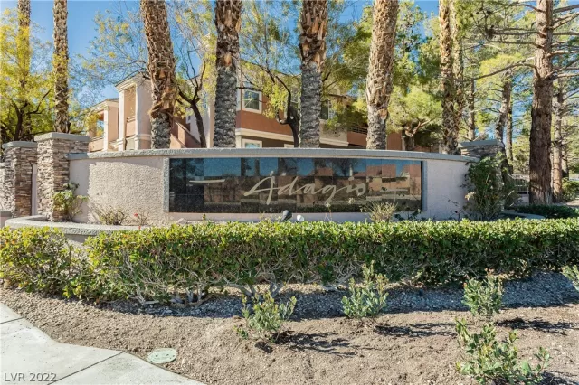 MLS: 2366285 Condo For Sale