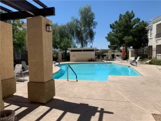 Photo #1: 2366410 Listing