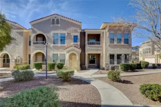 Photo #4: 2366470 Listing